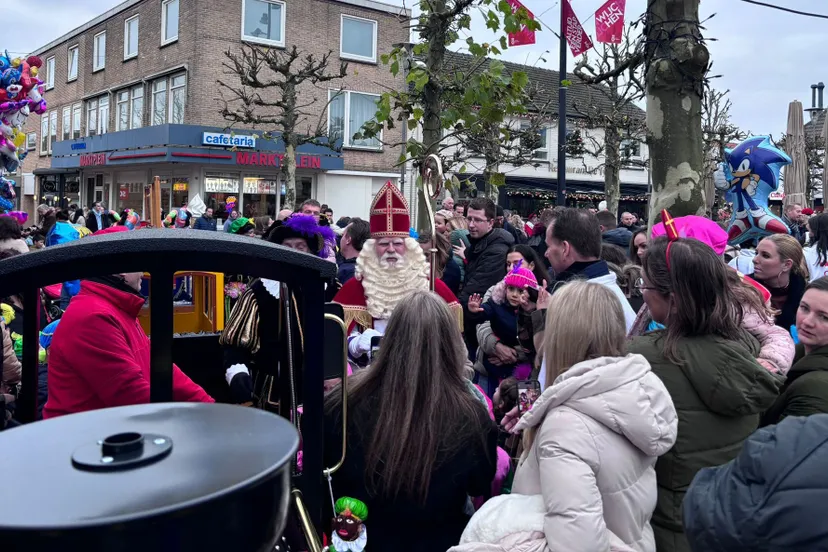 intocht sinterklaas wijchen 16 11 2024 e02078dd 94d5 4a14 b5d9 524ad30148e7