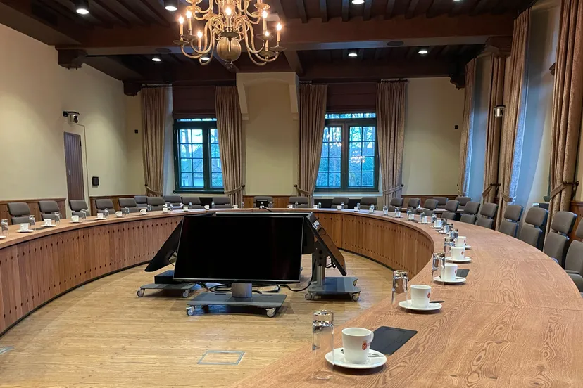 raadszaal kasteel wijchen img 1856