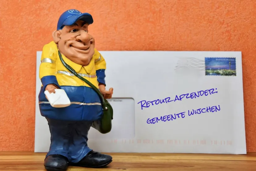 postman 3066598 128011