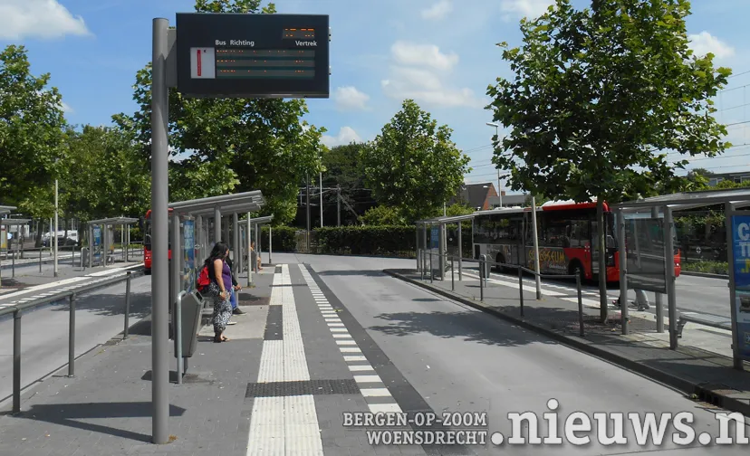 20140614 jkr boz busstation 001b