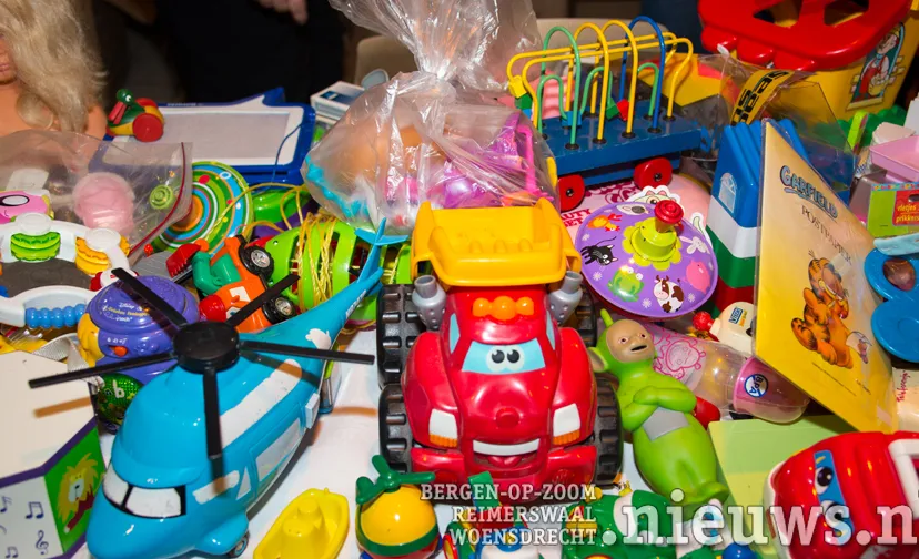 20181109 hoo hl winter rommelmarkt 005