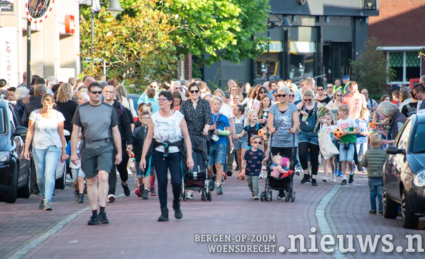 20190620 woensdrecht avondvierdaagse 001