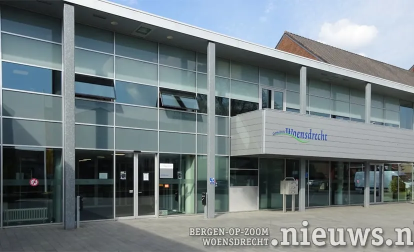 20200408 jkr hoo gemeentehuis 008b