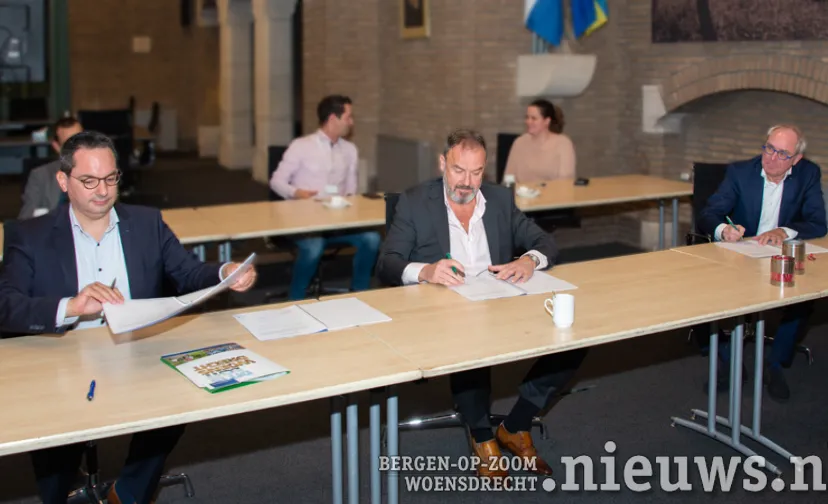 20201026 hoo ondertekening 001