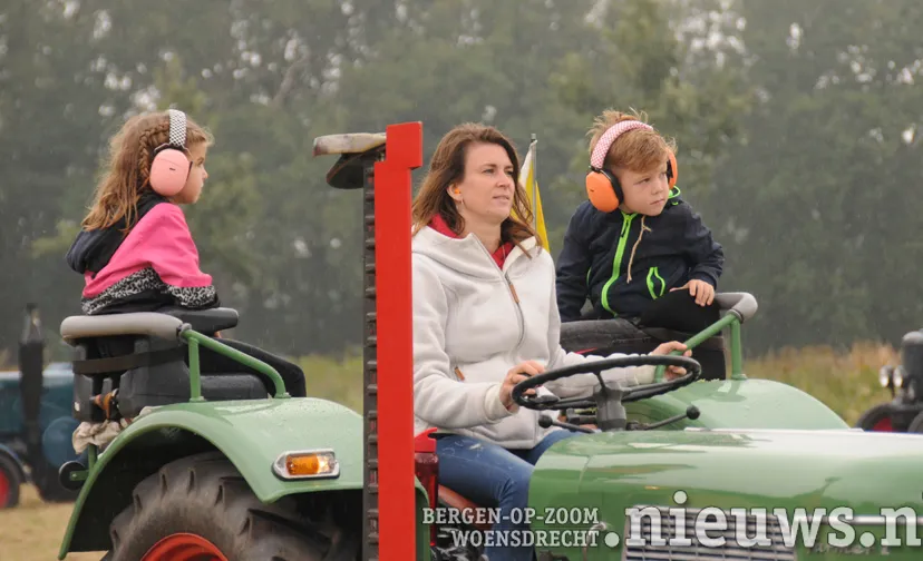 20210911 woe tractors 000