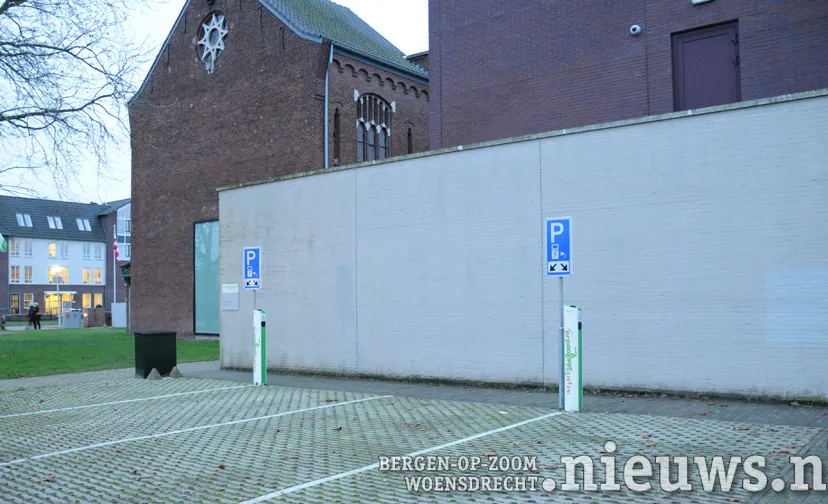 20211207 hoo laadpalen 001