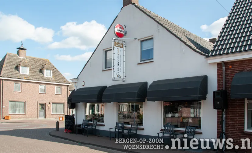 20220427 jkr oss cafe harmoniezaal 001b