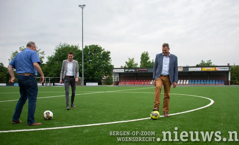 20220520 jkr hoo meto kunstgras 000