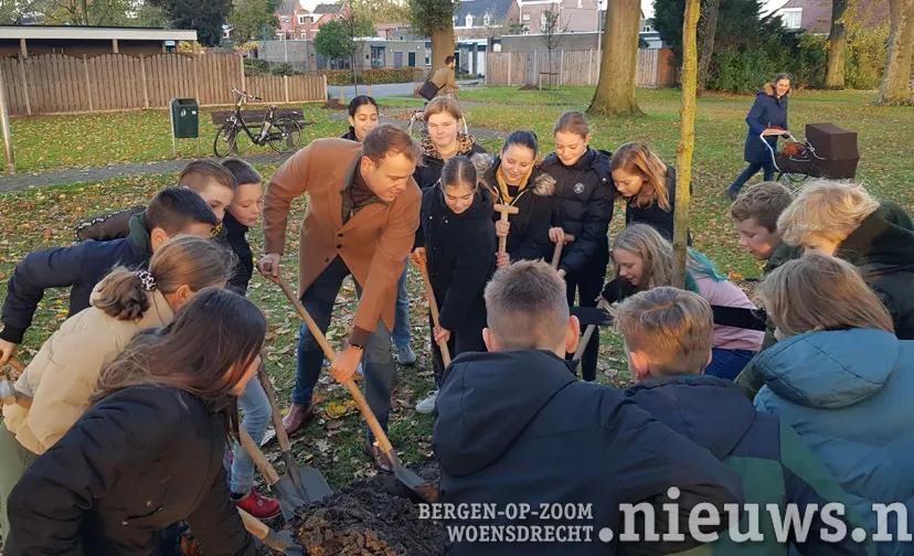 20221116 gemwoe oss boomfeestdag