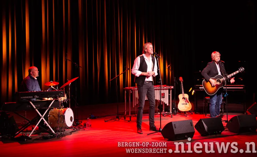 20230930 jkr hoo podium kloosterhof 000