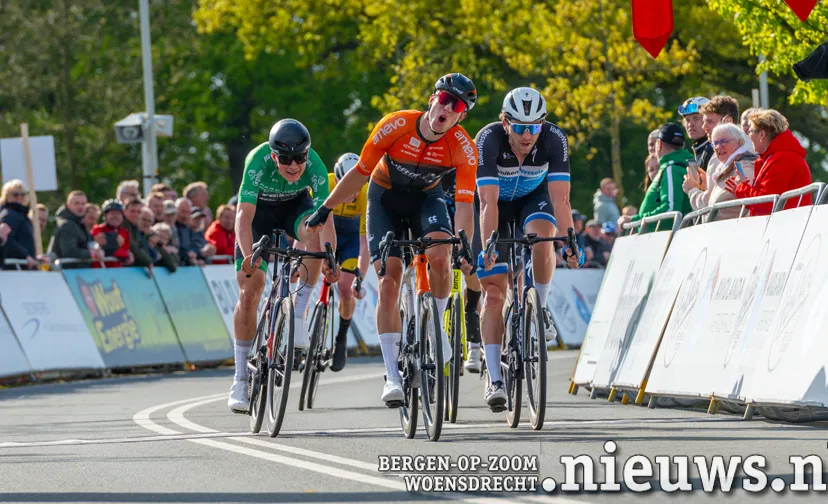 20240428 fokker slag om woensdrecht eigen 12
