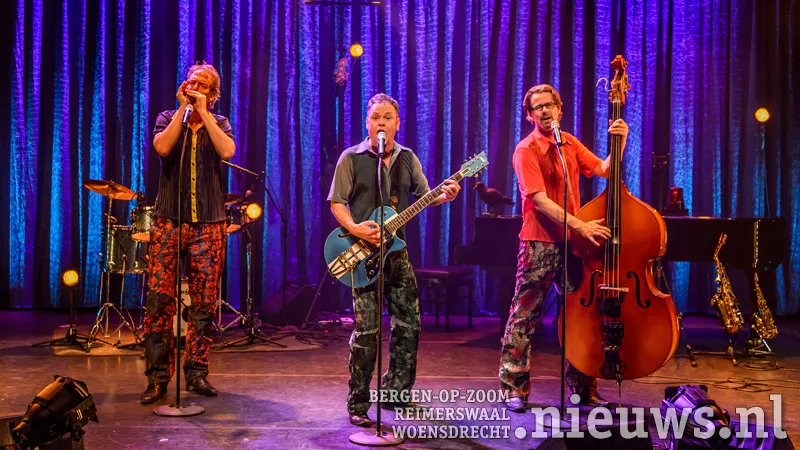 enge buren 6 fotograafwim lanser