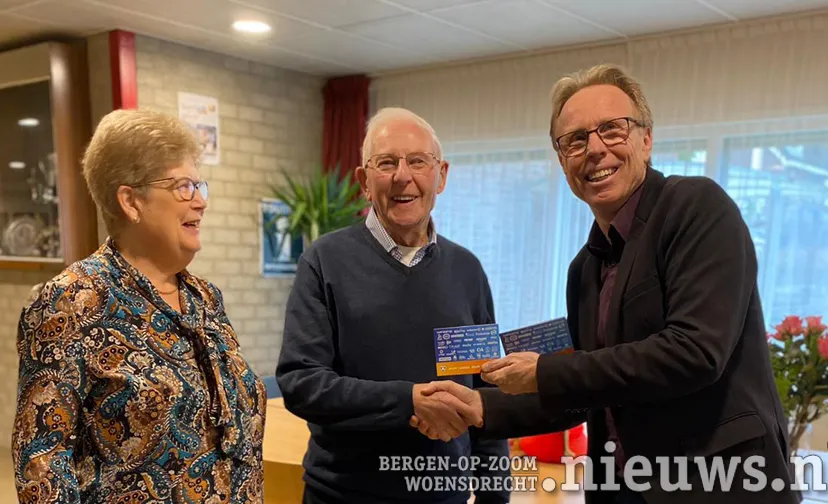 uitreiking mantelzorgcompliment ossendrecht