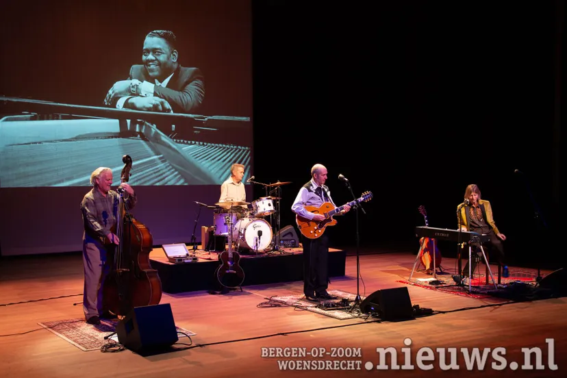 20241123 jkr hoo wieners 001