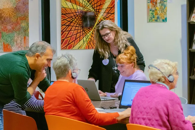 03042025 beeld digitale coaches gezocht in gemeente woensdrecht