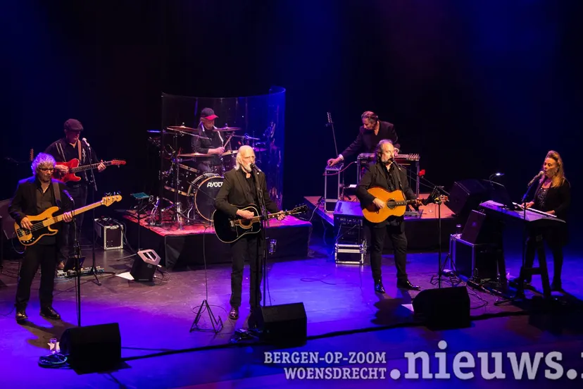 20250531 jkr hoo podium kloosterhof 003