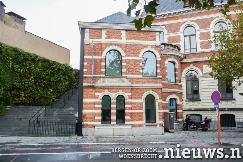 20231031_JKr_B_EXPOG