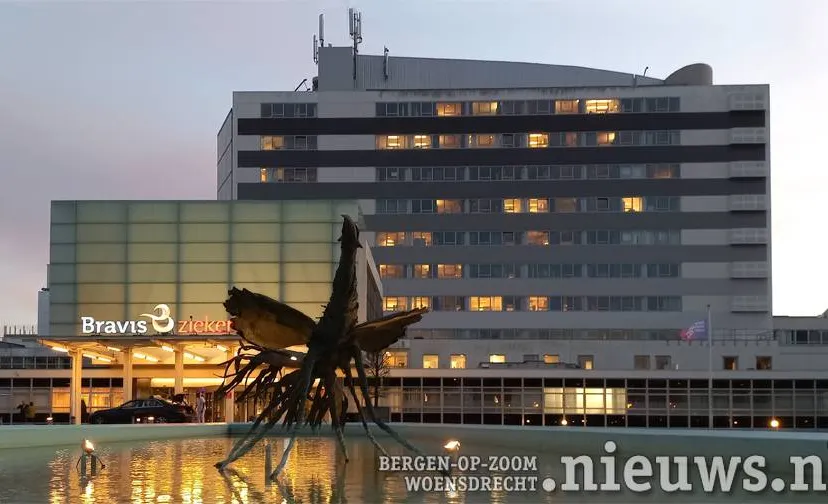 20221110_JKR_BoZ_Bravis_001b