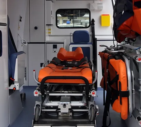 ambulance pixabay