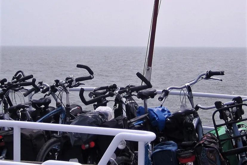 enkhuizen stavoren fietsen