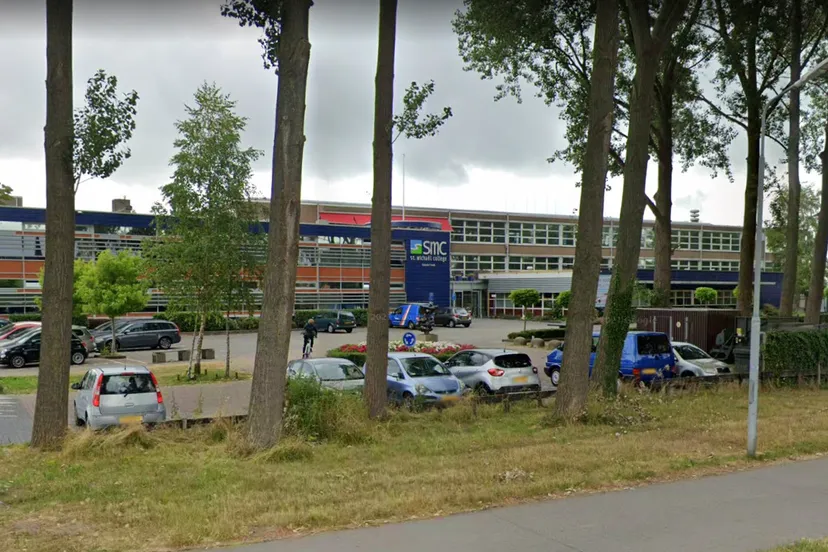 screenshot 20211215 115701