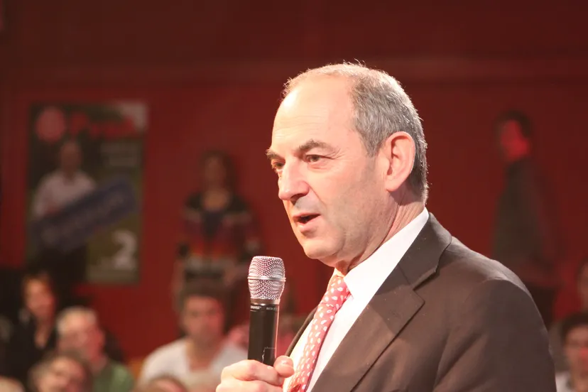 screenshot 20230123 095953