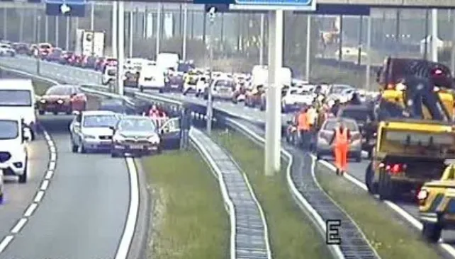 screenshot 20230418 124459