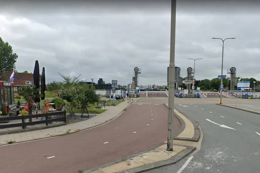 screenshot 20230423 155436