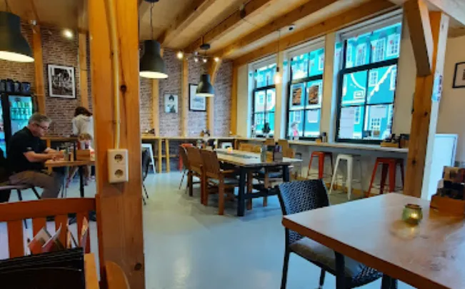 screenshot 20240428 082525