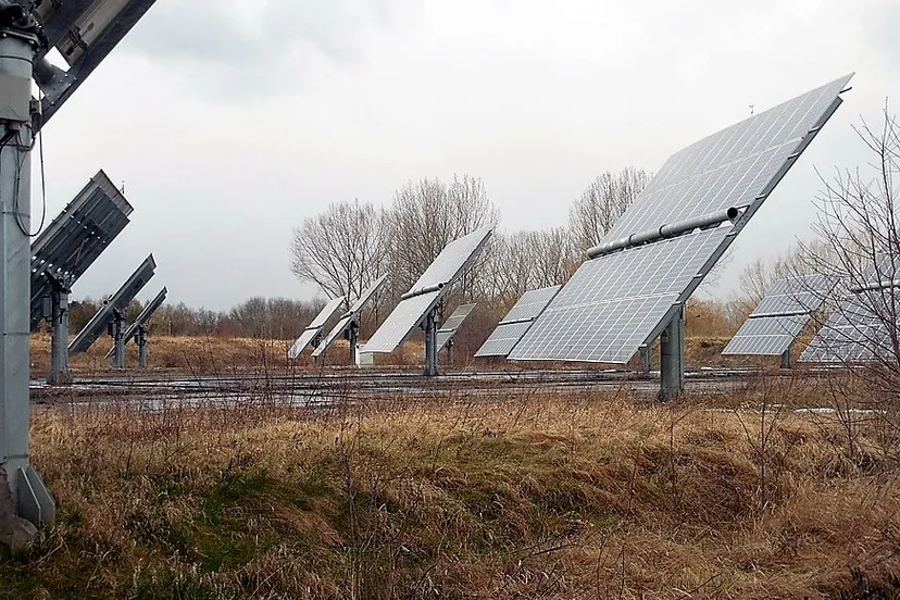 solar cells 704085 960 720