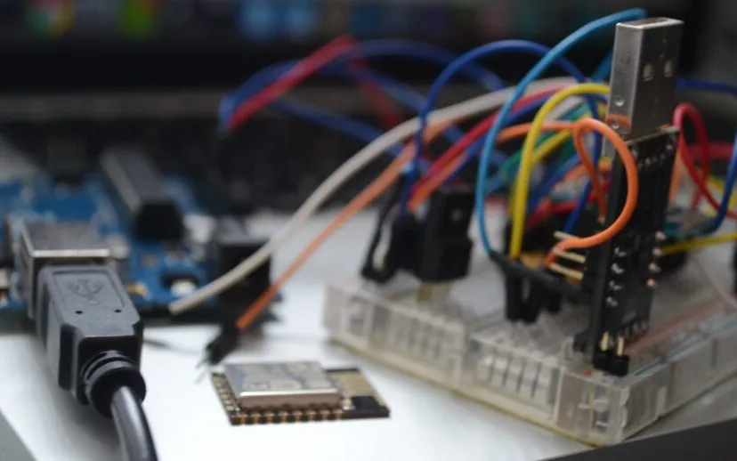 technology electronics microcontroller electronic engineering electronic device personal computer hardware 106239 pxherecom 915x518 1