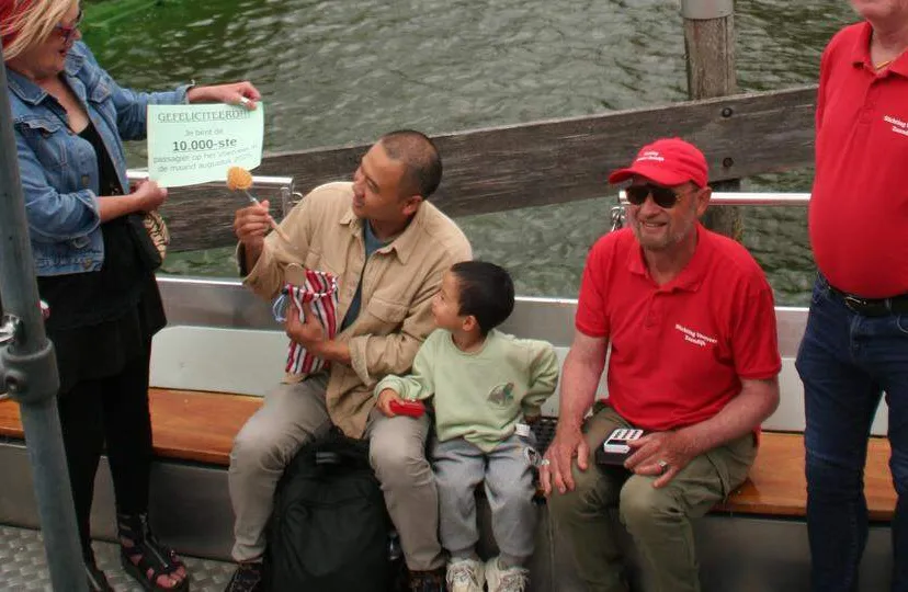 voetveer zaandijk 10.000e bezoeker