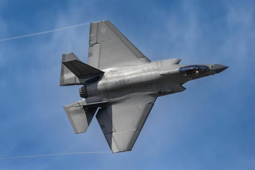 pexels-guy-seela-320382141-31752502