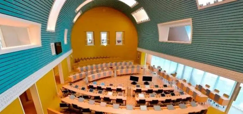 raadzaal-694a7a6d80cdf