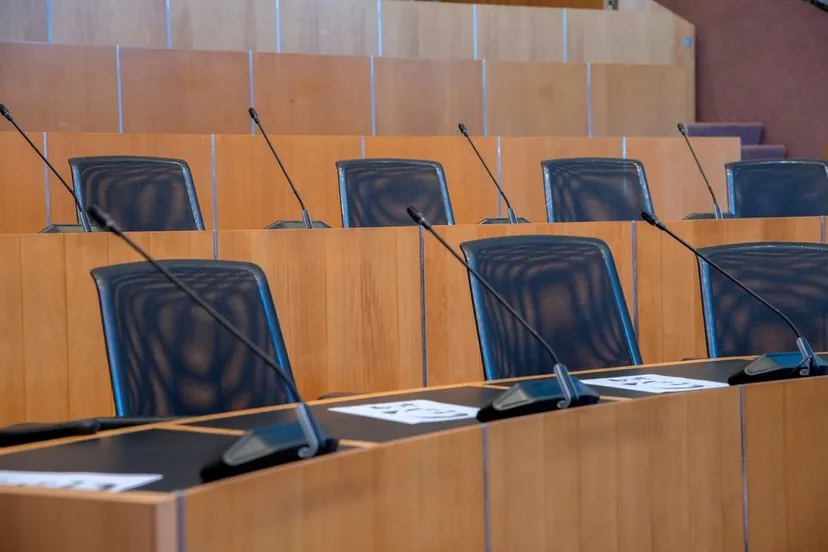 shutterstock_2131679661