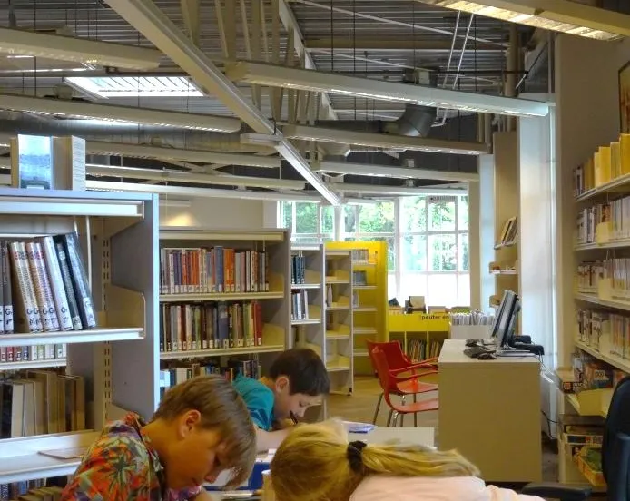 17 060 studiemax bibliotheek zandvoort
