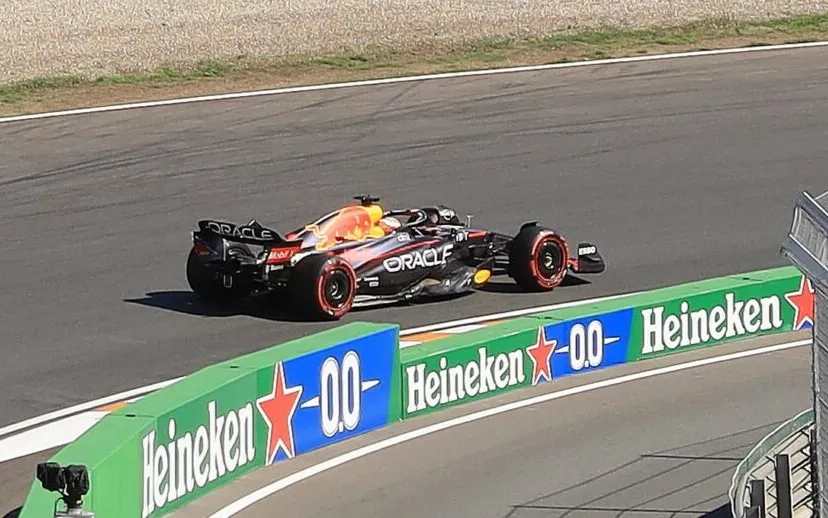 3z1a8281 1 915x518 1