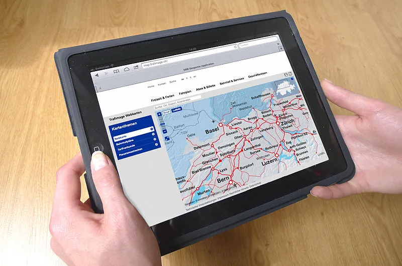 ipad daniel hofstetter schweizerische bundesbahnen wikimedia cc by sa 30