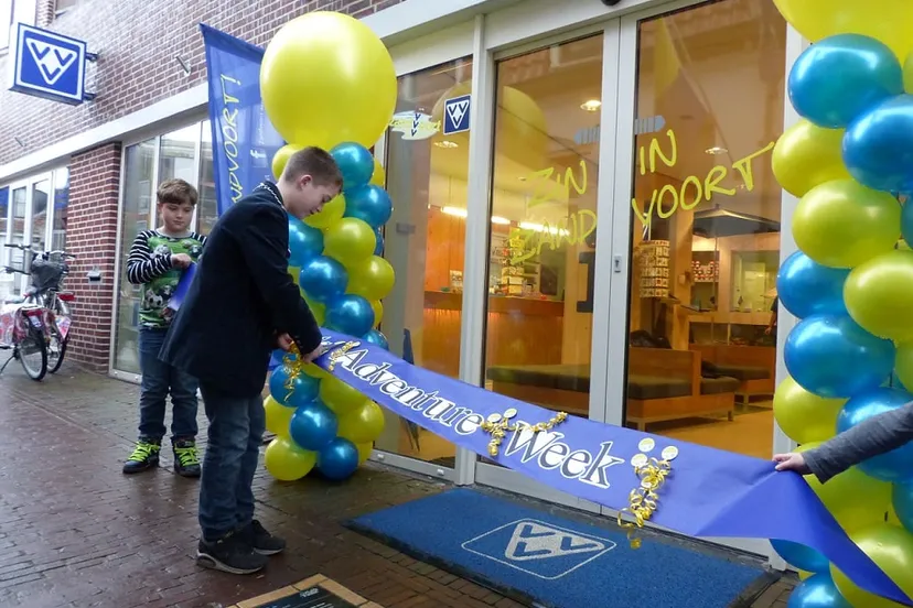 kids adventure week opening bij het vvv kantoor in zandvoort vvv zandvoort
