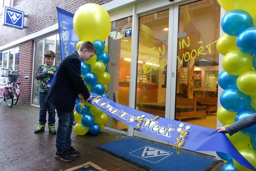 kids adventure week opening bij het vvv kantoor in zandvoort vvv zandvoort
