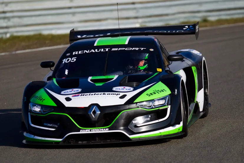 persbericht wek final4 2016 re essay2 pb