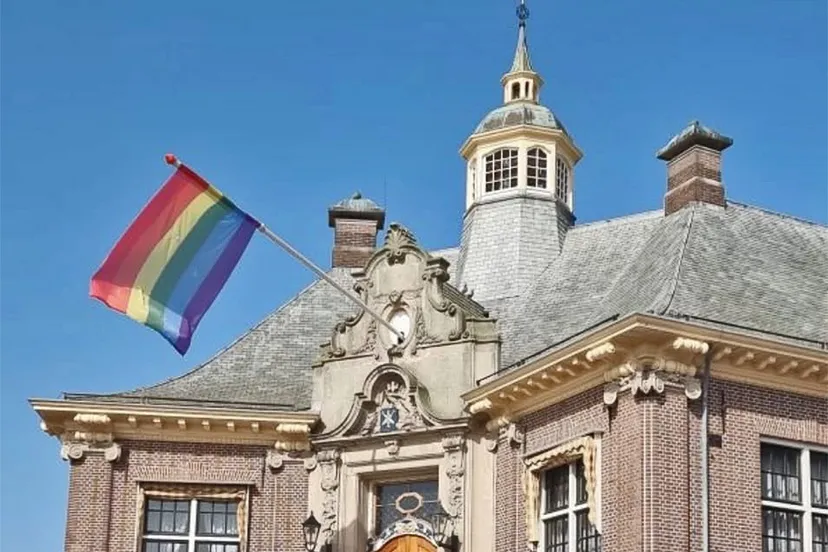 regenboogvlag zandvoort