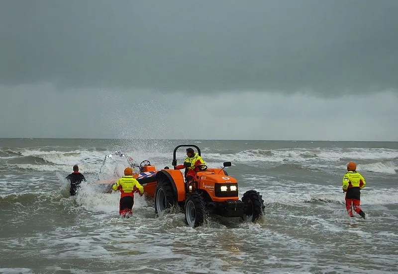 solis 75 reddingsbrigade cc by sa 40 wikimedia jairvink