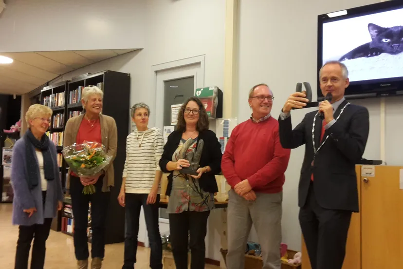 vrijwilligersprijs dierentehuis kennemerland zandvoort jaap koper