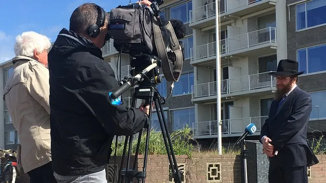 zandvoortse herdenkingen op zfm zandvoort leon van esch