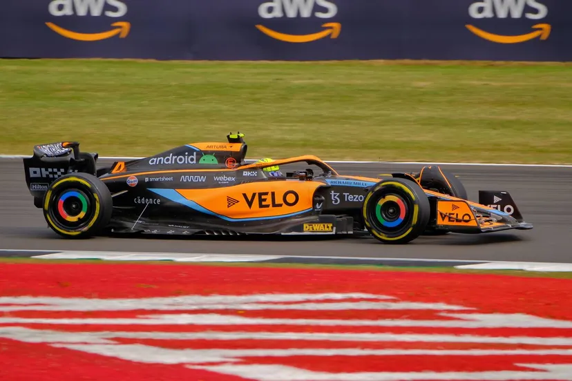 lando norris drives the mclaren mcl36 during the 2022 british grand prix