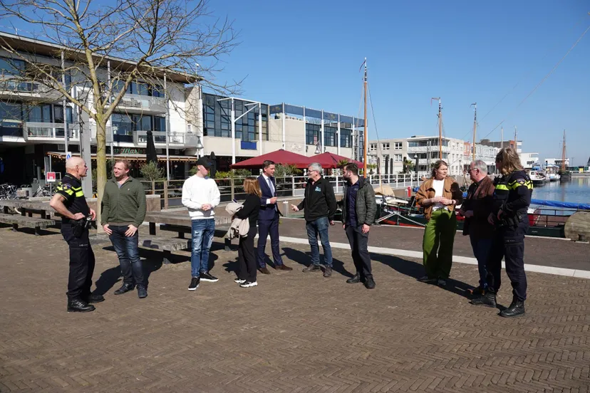 ondertekening horecaconvenant gem zeewoldejpg