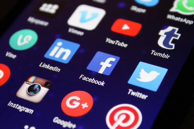 social media pixelkult via pixabay