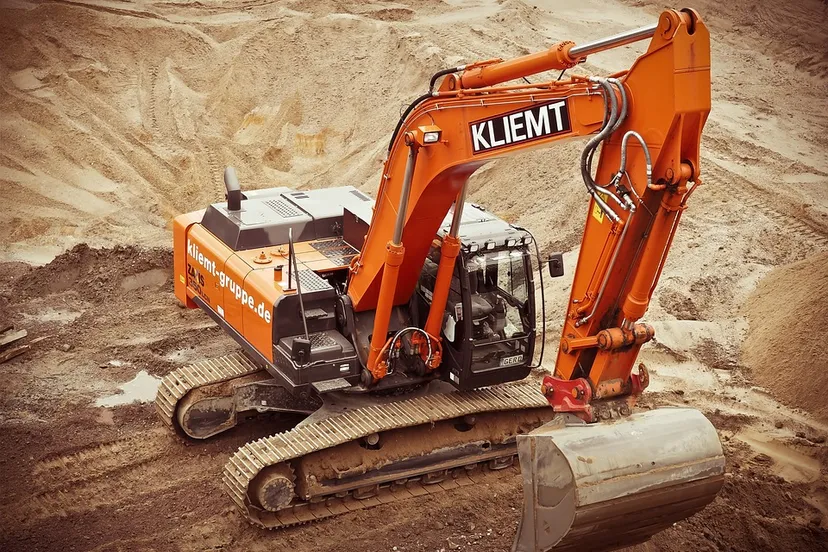 excavators 1174428 960 720