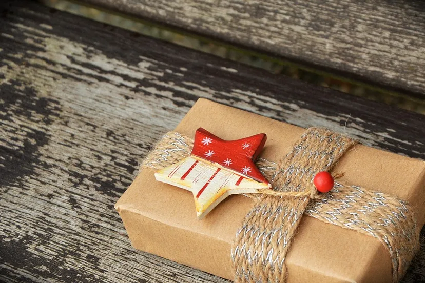 gift 1760870 960 720